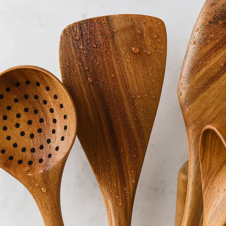 Endiol Natural Teak Wooden Utensil Set